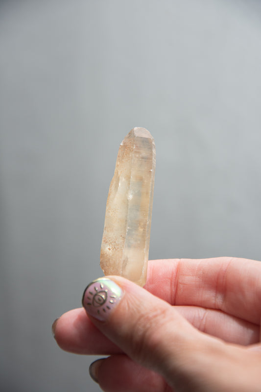 Pointe de citrine naturelle brute (extra qualité)