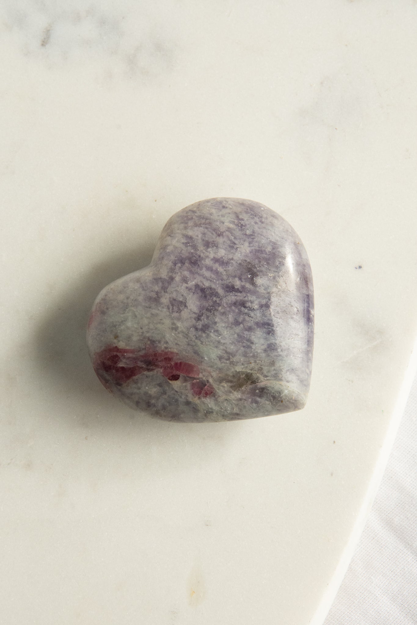 Cœur en lépidolite