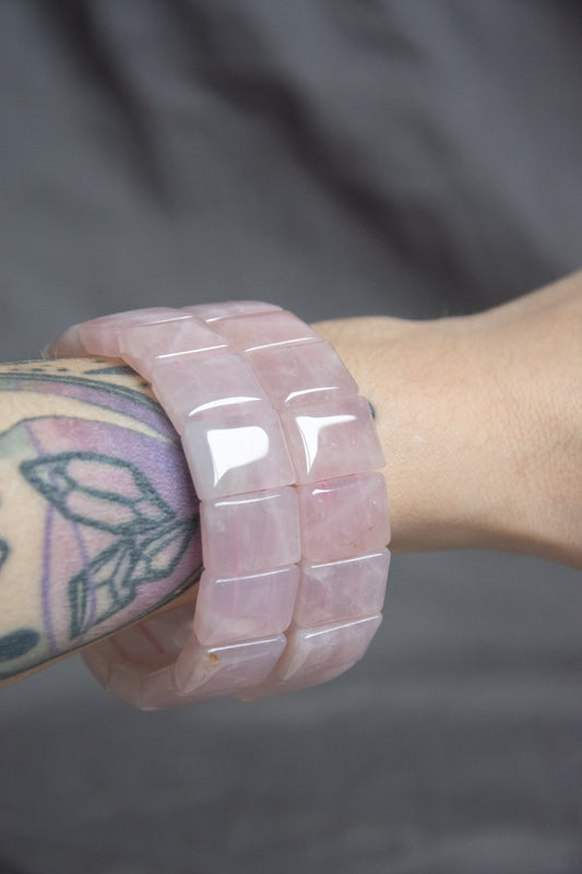 bracelet jonc élastique en pierres naturelles