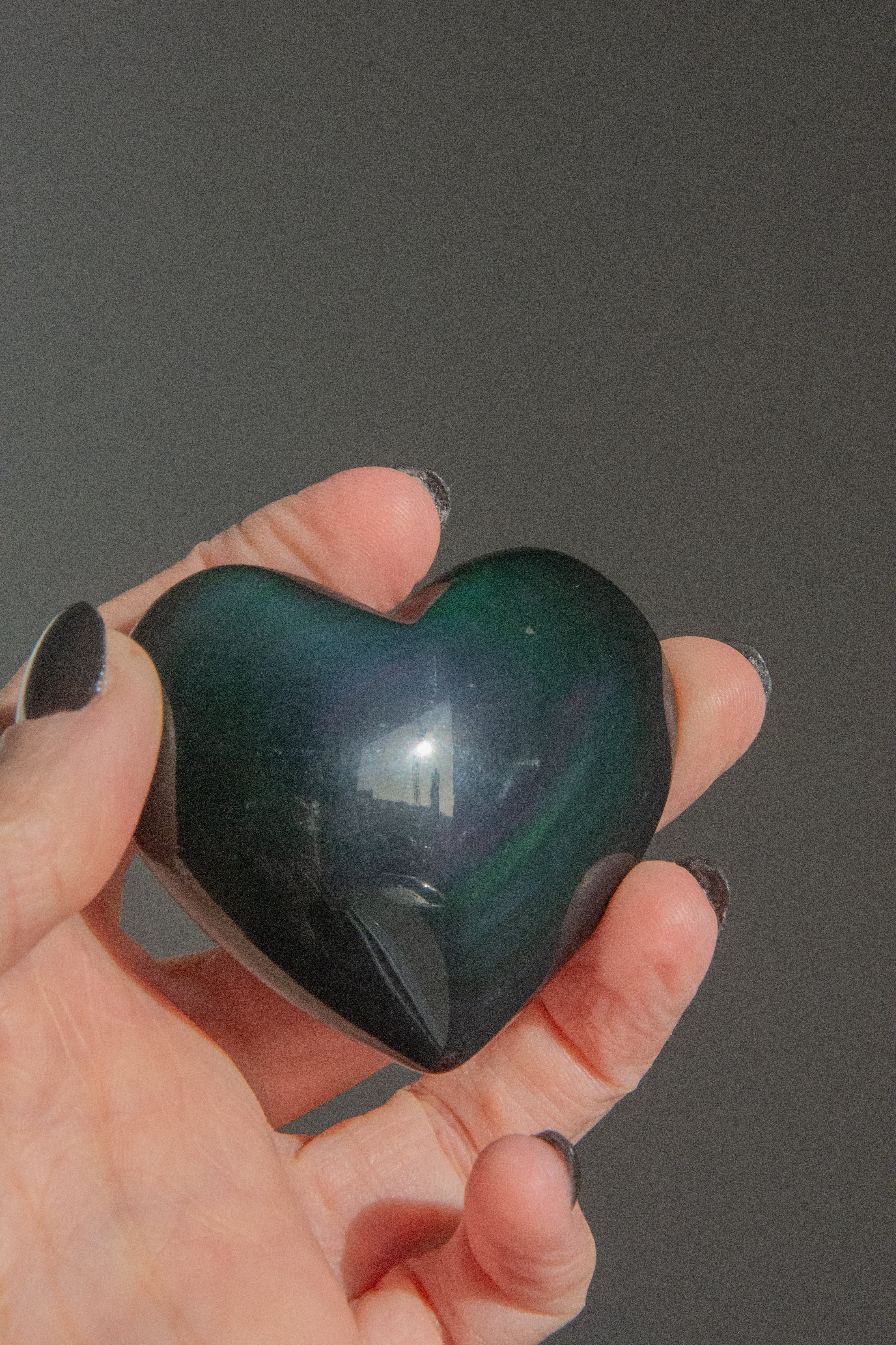 Coeur en Obsidienne Œil Céleste – Puissance et Protection
