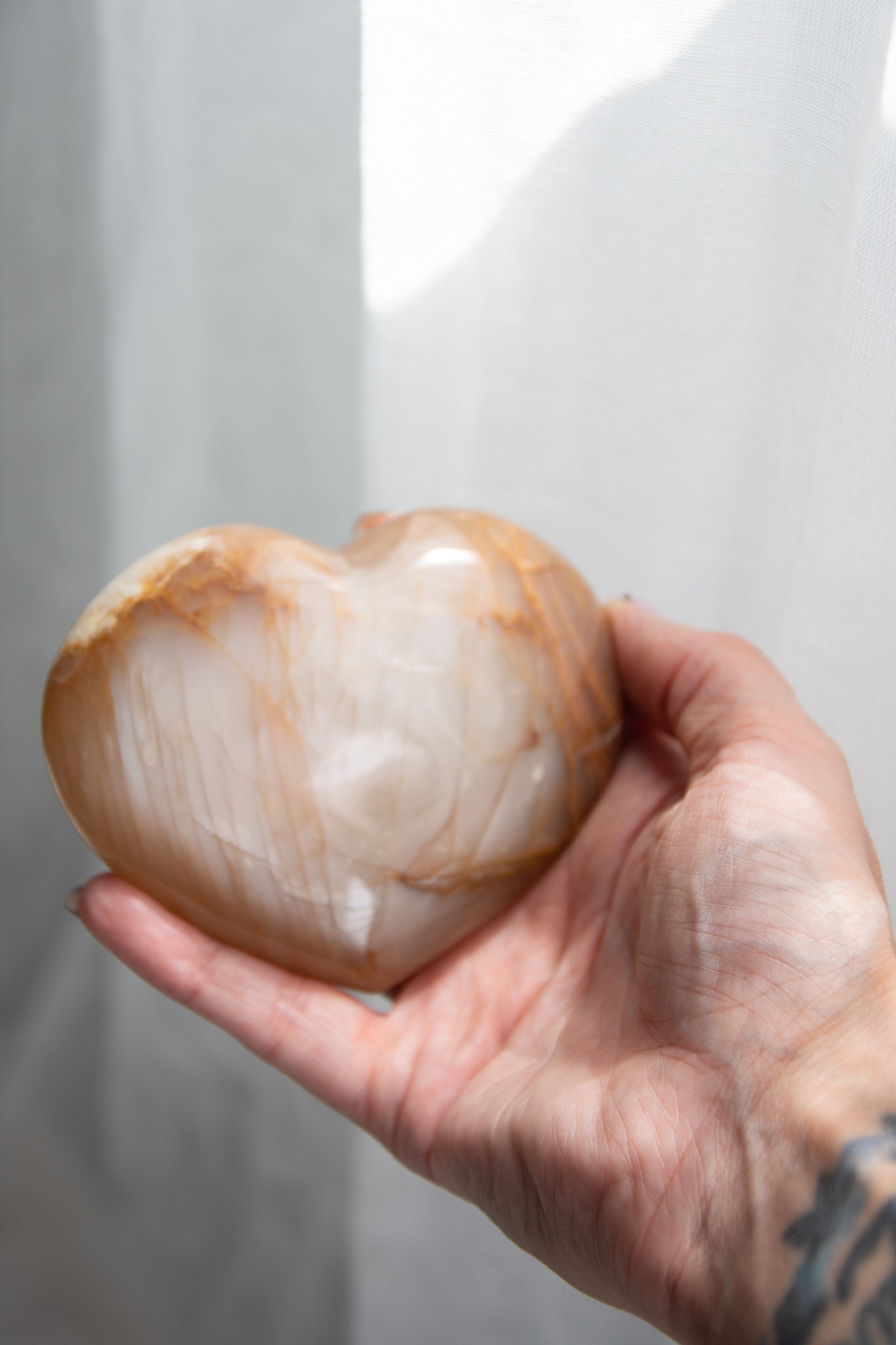 Coeur XL en pierre de lune beige