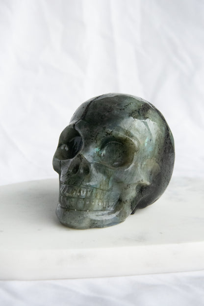 Crâne en Labradorite