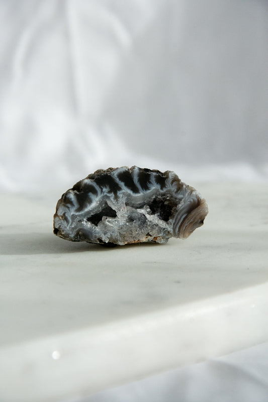 Mini géode d'agate bleue