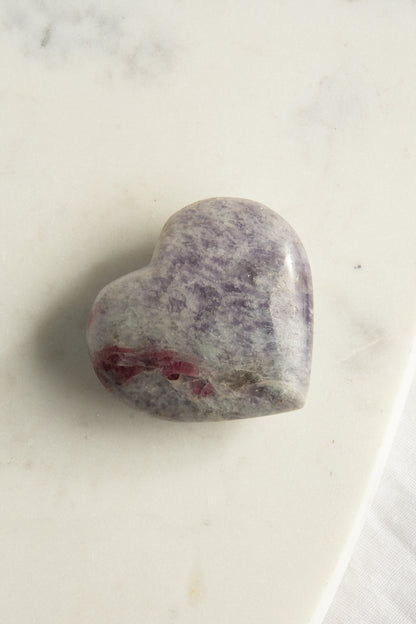 Cœur en lépidolite