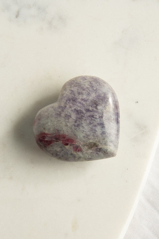 Cœur en lépidolite