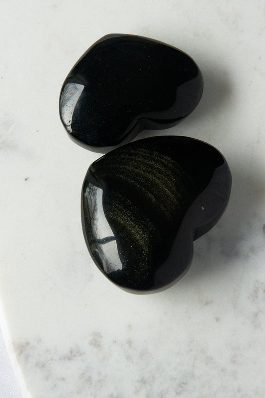 Cœur en obsidienne dorée