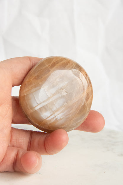 Galet pierre de lune beige