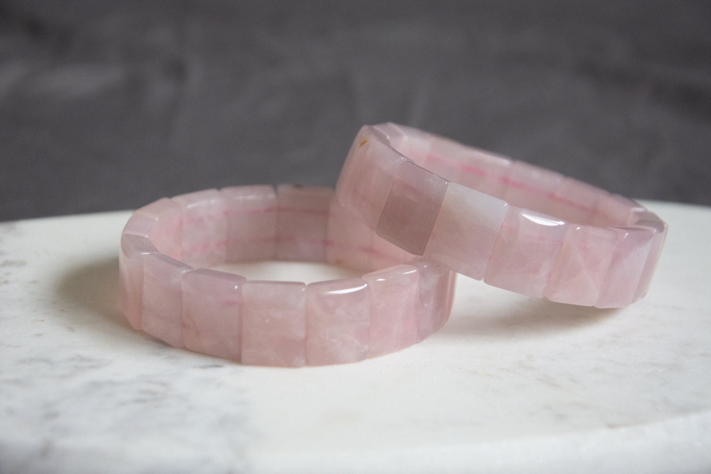 bracelet jonc élastique en pierres naturelles