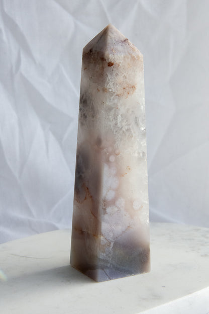 Tour XL d'Agate fleur avec inclusion d'Améthyste