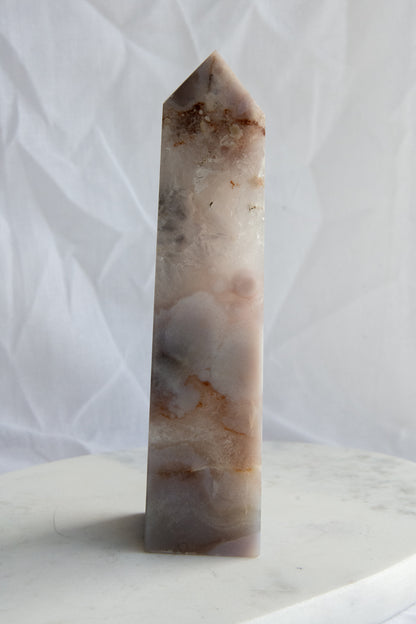 Tour XL d'Agate fleur avec inclusion d'Améthyste