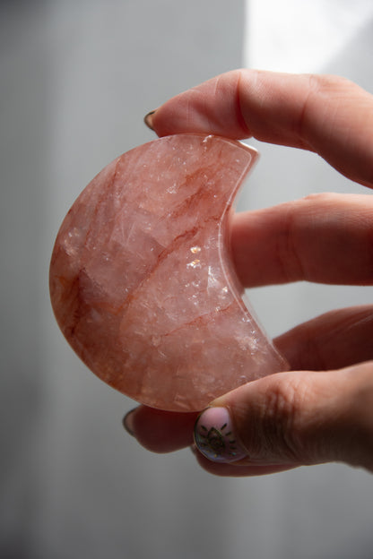 Lune en quartz hématoïde