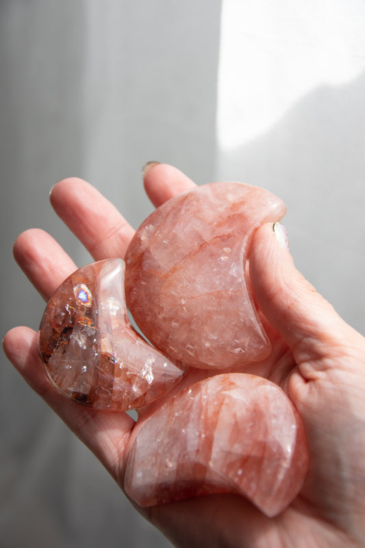 Lune en quartz hématoïde