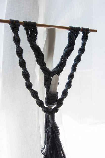 Macramé Bleu pétrole & Sélénite