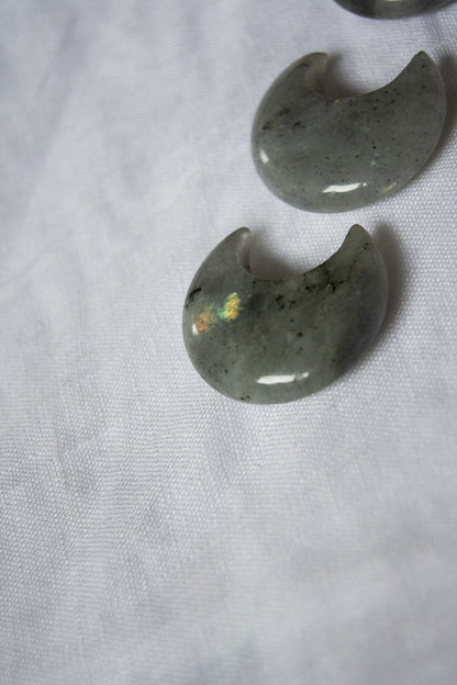 Lune en Labradorite